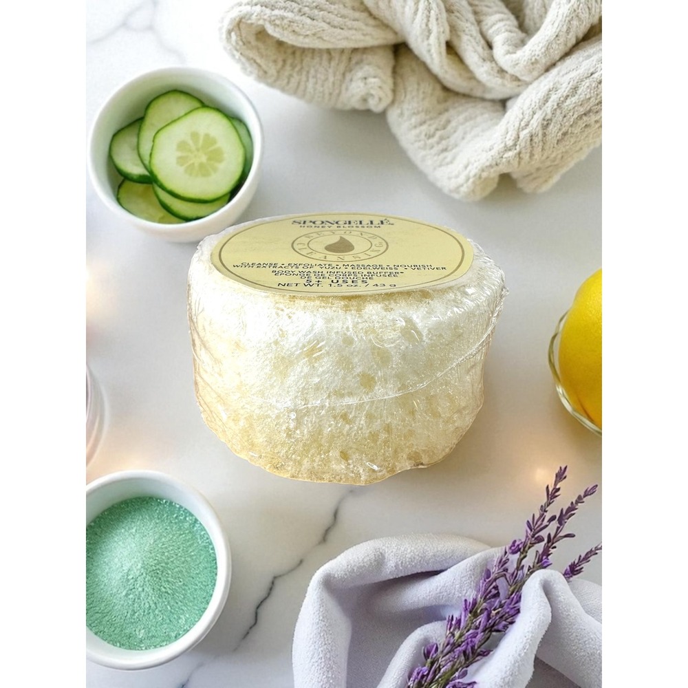 Spongellé Honey Blossom Body Wash Infused Buffer 1.5oz | 5+ Uses Yuzu & Vetiver - Picture 3 of 3